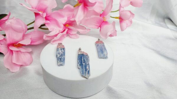 Blue Kyanite Pendant for throat chakra healing